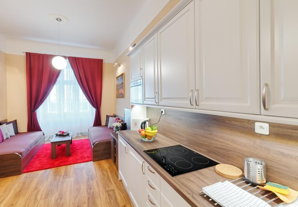 Milada Aparthotel 4*