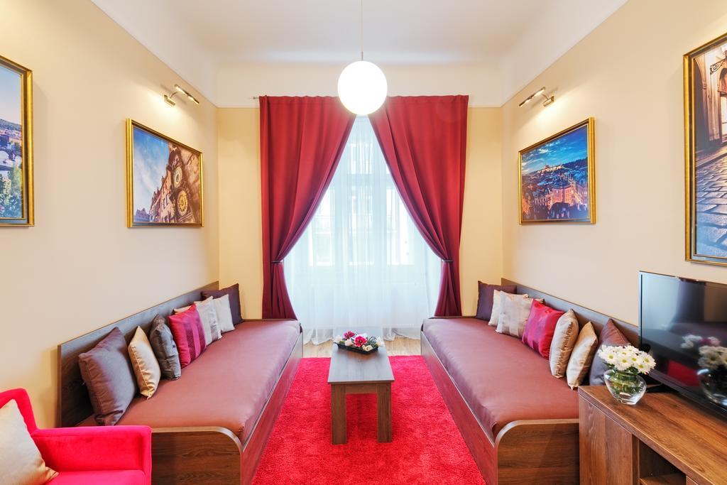 Milada Aparthotel 4*