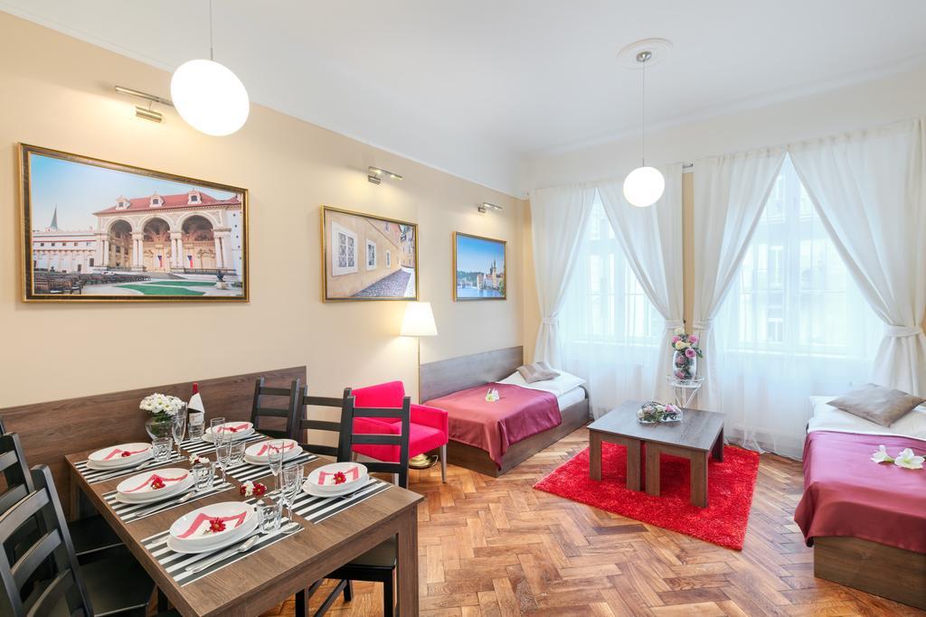 Milada Aparthotel