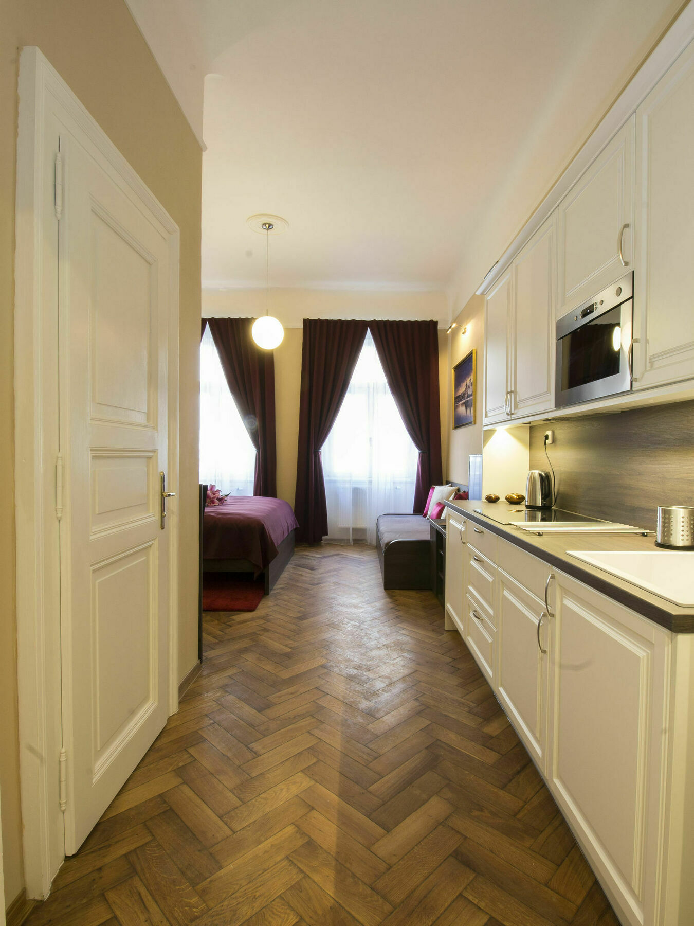 Milada Aparthotel 4*
